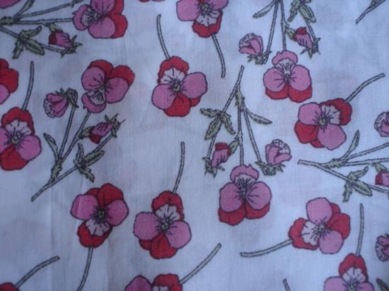 Tissu Liberty Ros rouge et rose