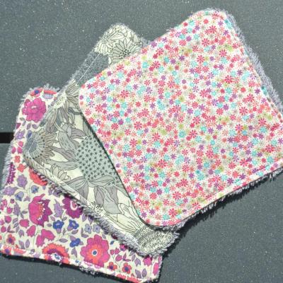 Lingettes Liberty rose et gris