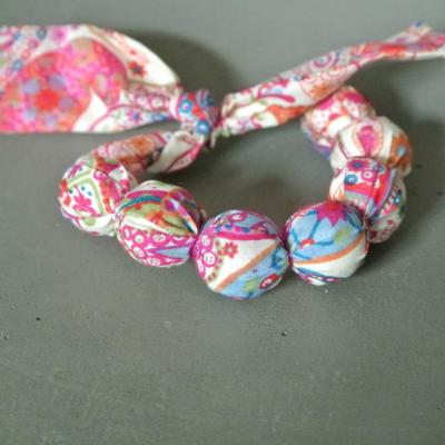 Bracelet boules en Liberty Mark